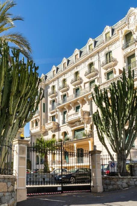 La Casa Di Anna, In Palazzina Liberty Fronte Parco Lejlighed Bordighera Eksteriør billede